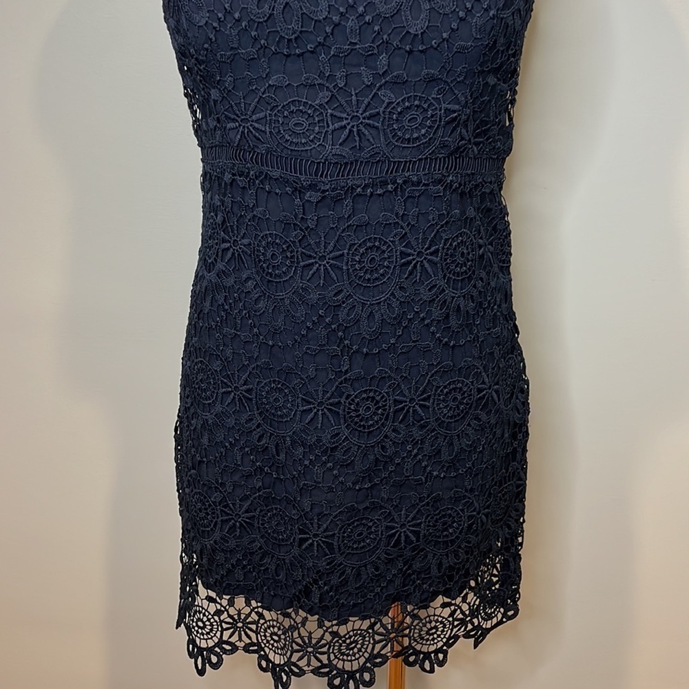Women’s Hollister Navy Blue Lace Dress - Picture 4 of 16